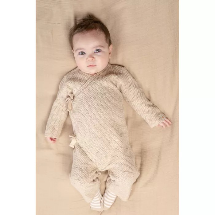 Salopeta tricotata petrecuta din bumbac organic pentru bebelusi - Sand - Marime 74 - Little Dutch
