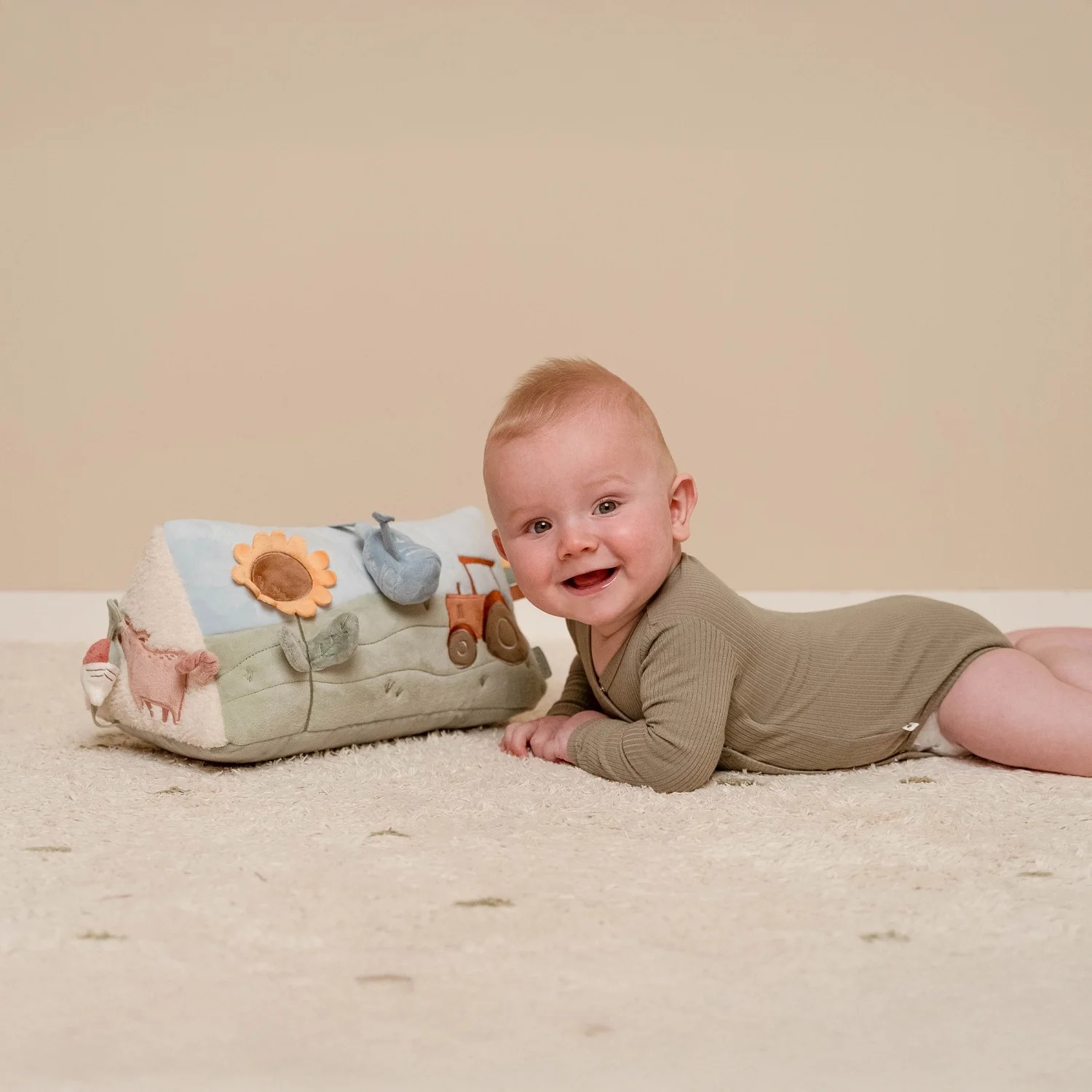 Salteluta cu activitati senzoriale - Colectia Flowers & Butterflies - Little Dutch