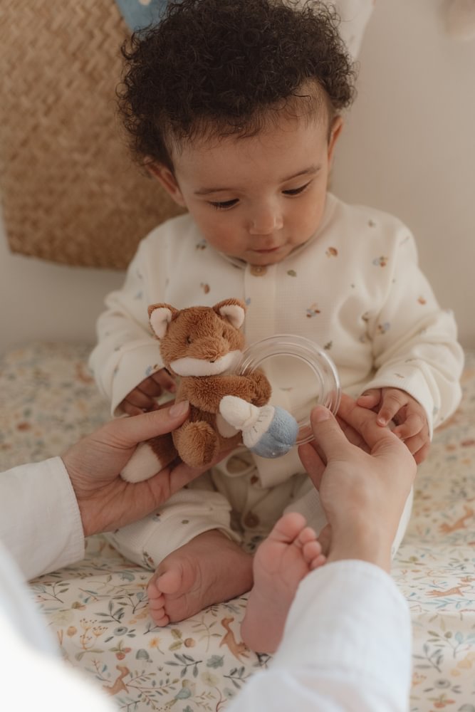 Jucarie din plus cu inel cu margele - Veverita - Forest Friends - Little Dutch