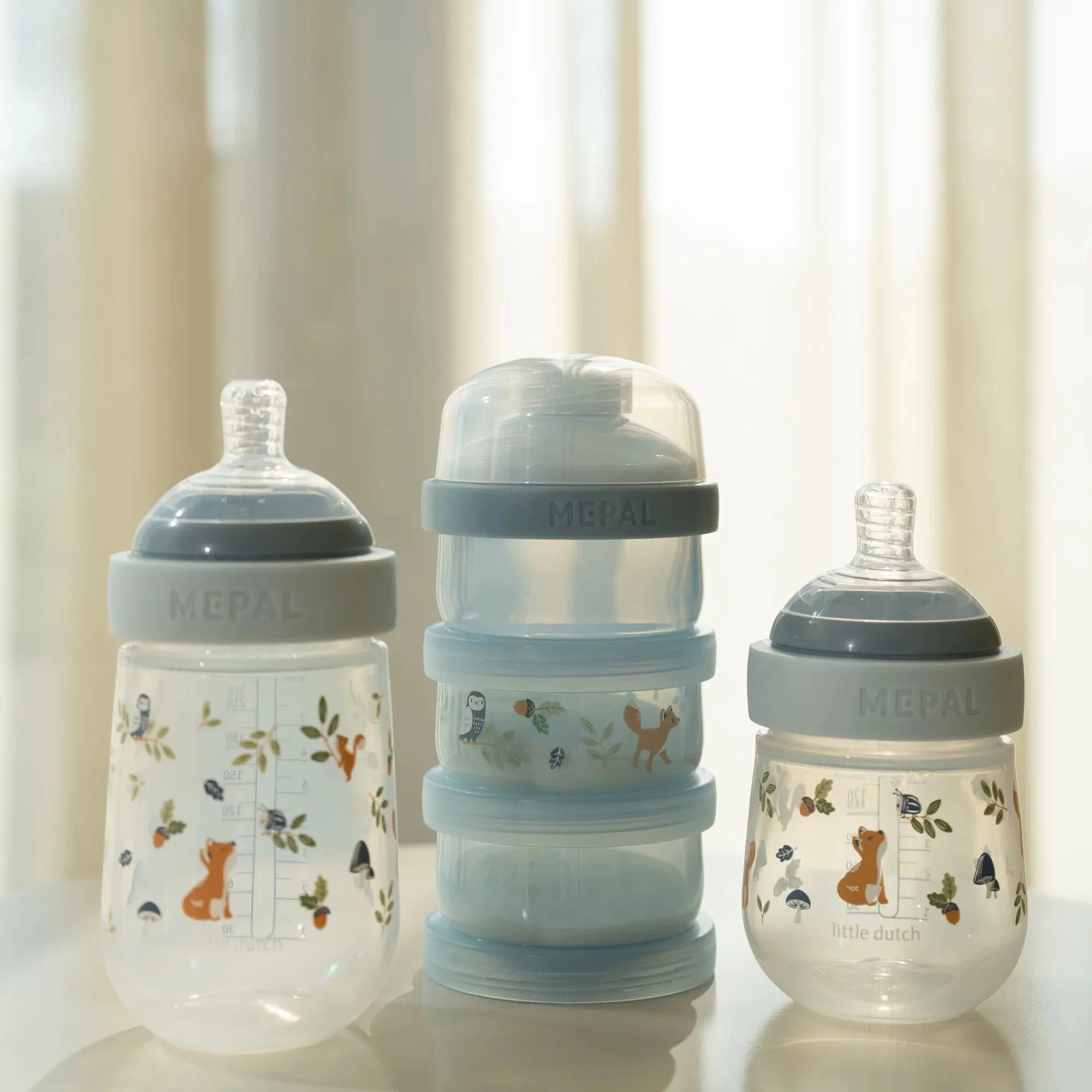 Recipiente stivuibile pentru mancarea bebelusului - set 3 bucati - Forest Friends - Little Dutch