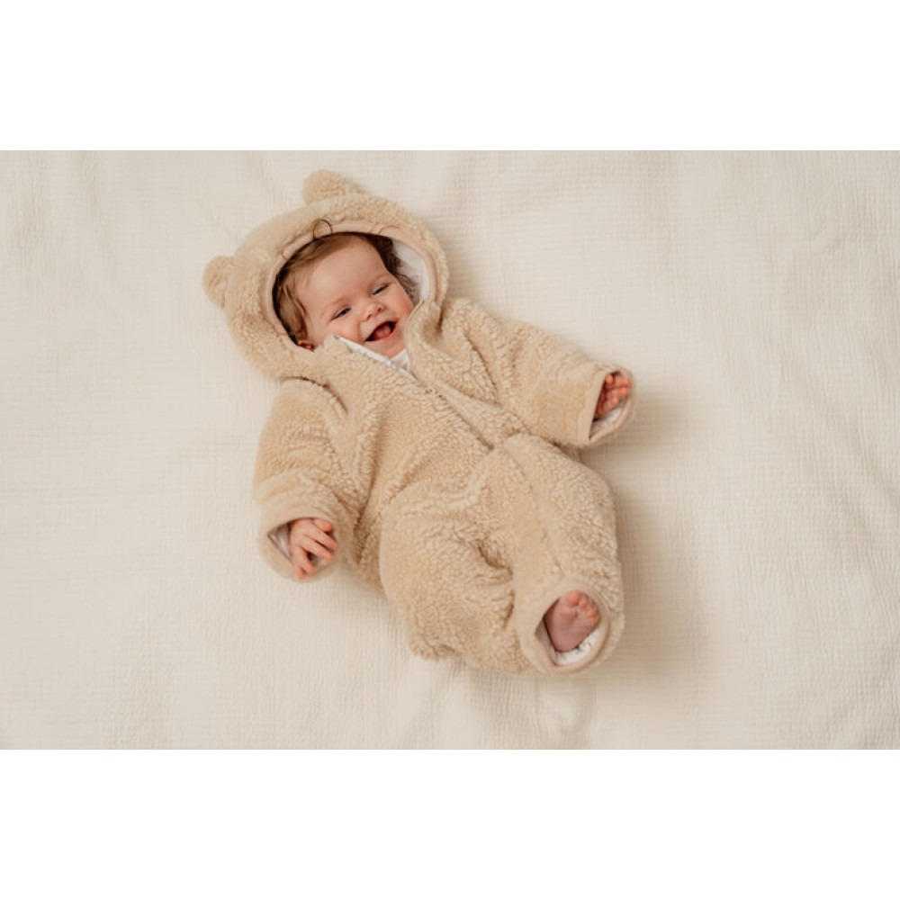 Демисезонный комбинезон с подкладкой и капюшоном из материала «тедди» – Baby Bunny Sand – Little Dutch – размер 62/68
