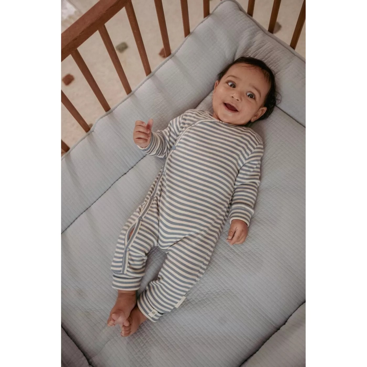 Комбинезон для малышей с боковой застёжкой – Stone Blue Stripe – Little Dutch – 68