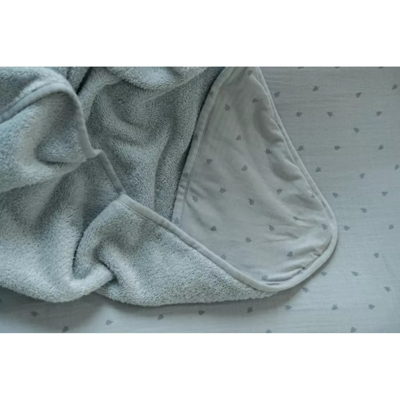 Prosop cu gluga din bumbac organic pentru bebelusi - 75x75 cm - Pure Denim Blue - Little Dutch