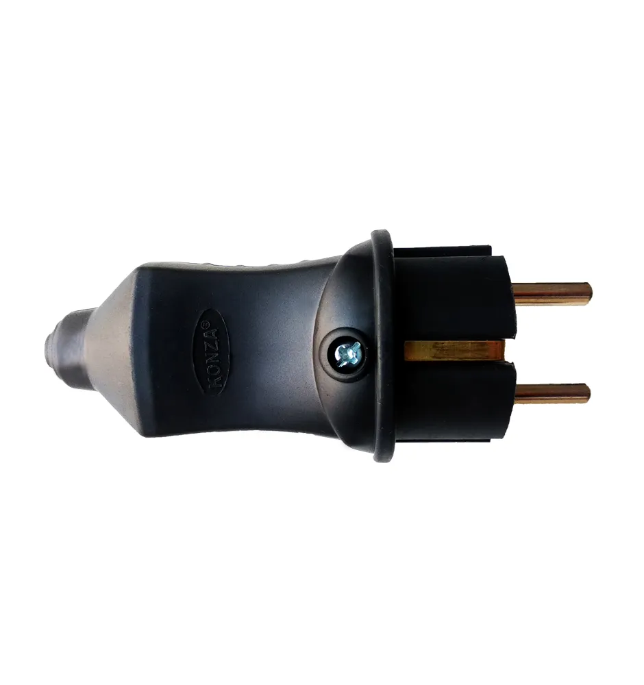 Черная вилка 2P+N 16A