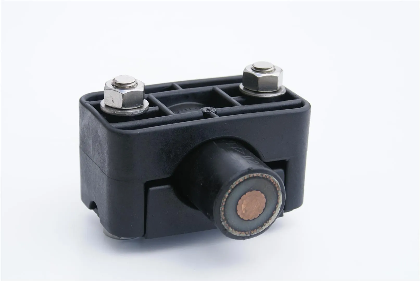 Клемма для кабеля 26-38 мм2