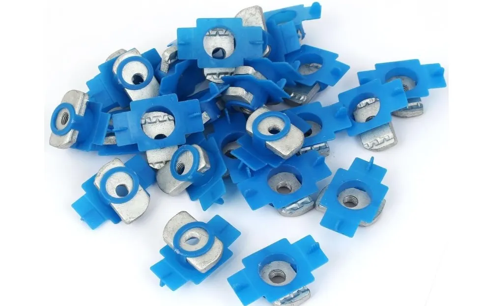 Гайка монтажная М8 с фиксатором 