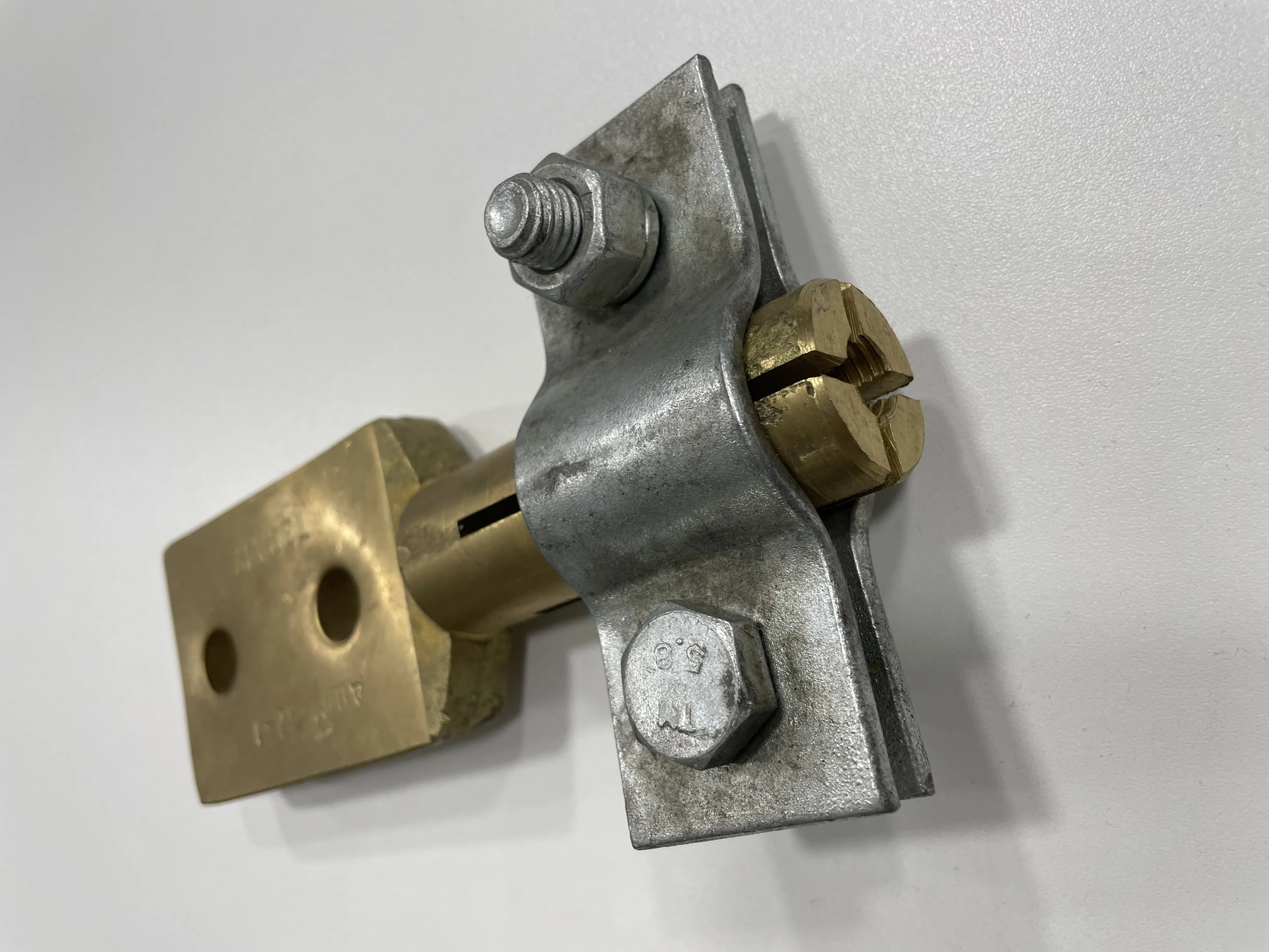 Аппаратные зажими для ТМГ 25-160 кВ (НН)