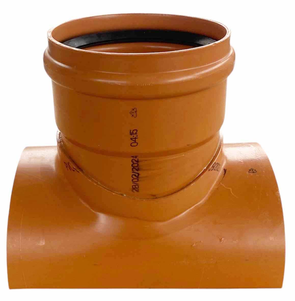 Sa bransare PVC lipire D.200 x 160 / 90° (наружный) BTN