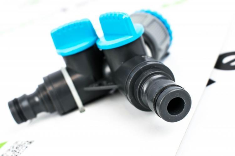 Distribuitor cu 2 cai pentru furtun  CELLFAST