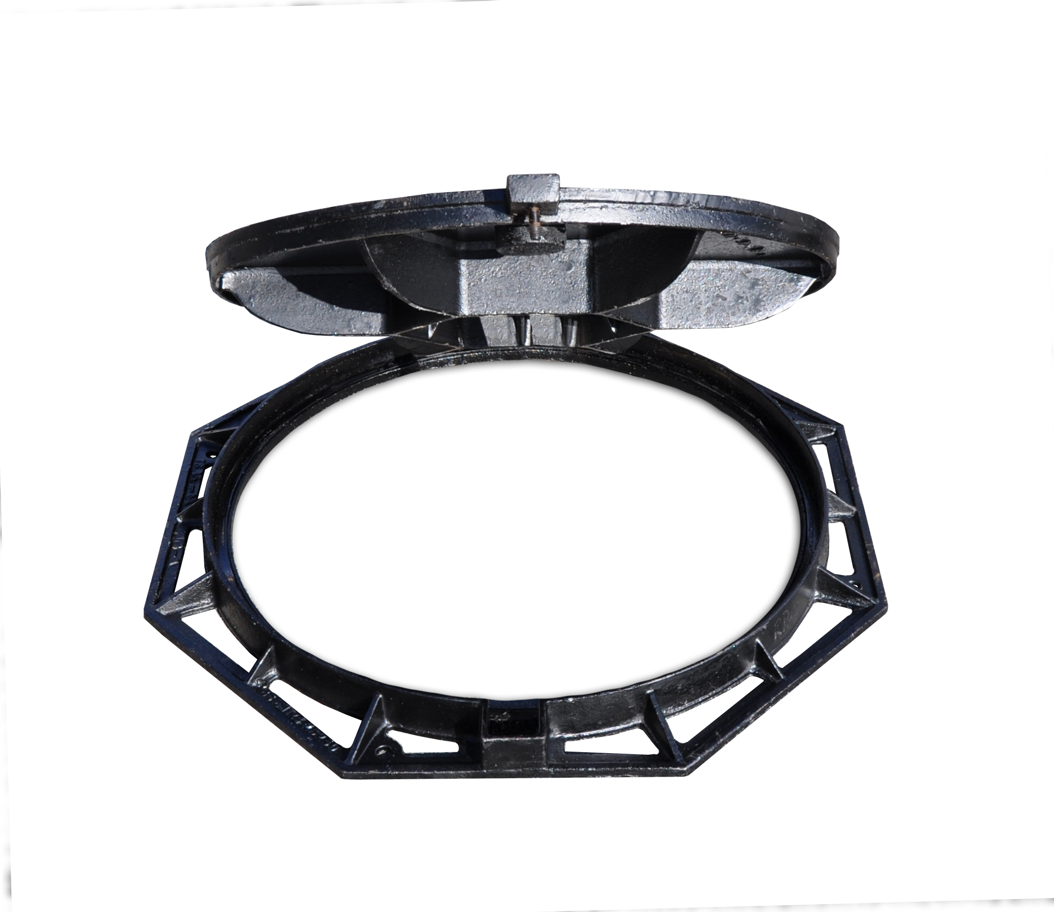 Люк чугунный D.600 EN-124 C250 38 кг с болтом RRC805 (634x805x50 мм)