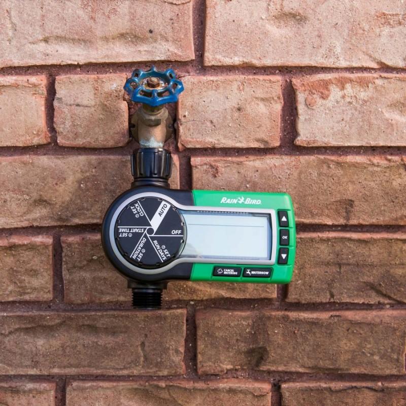 Часы (таймер) цифровые электронные для полива D. 3/4", 1 зона AG ZA84004  RAIN BIRD