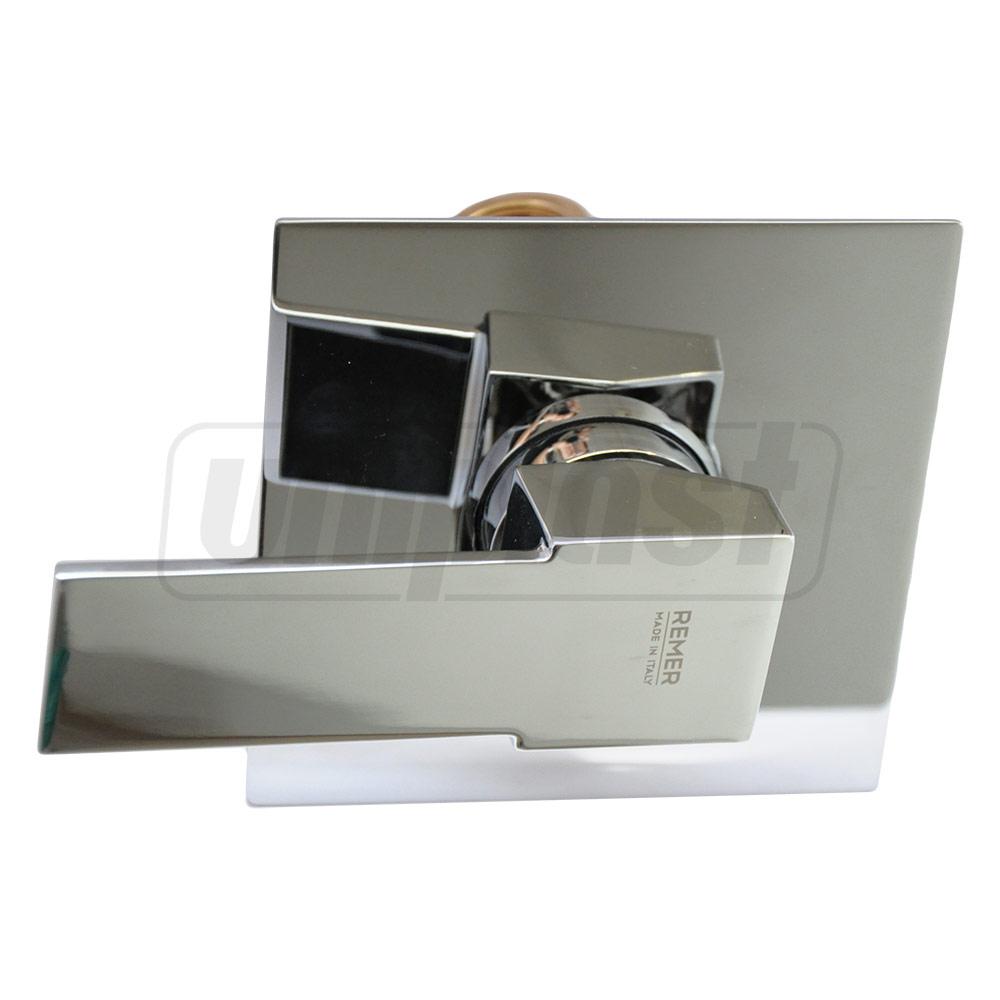 Смеситель для душа скрытого монтажа QUBIKA 30  REMER