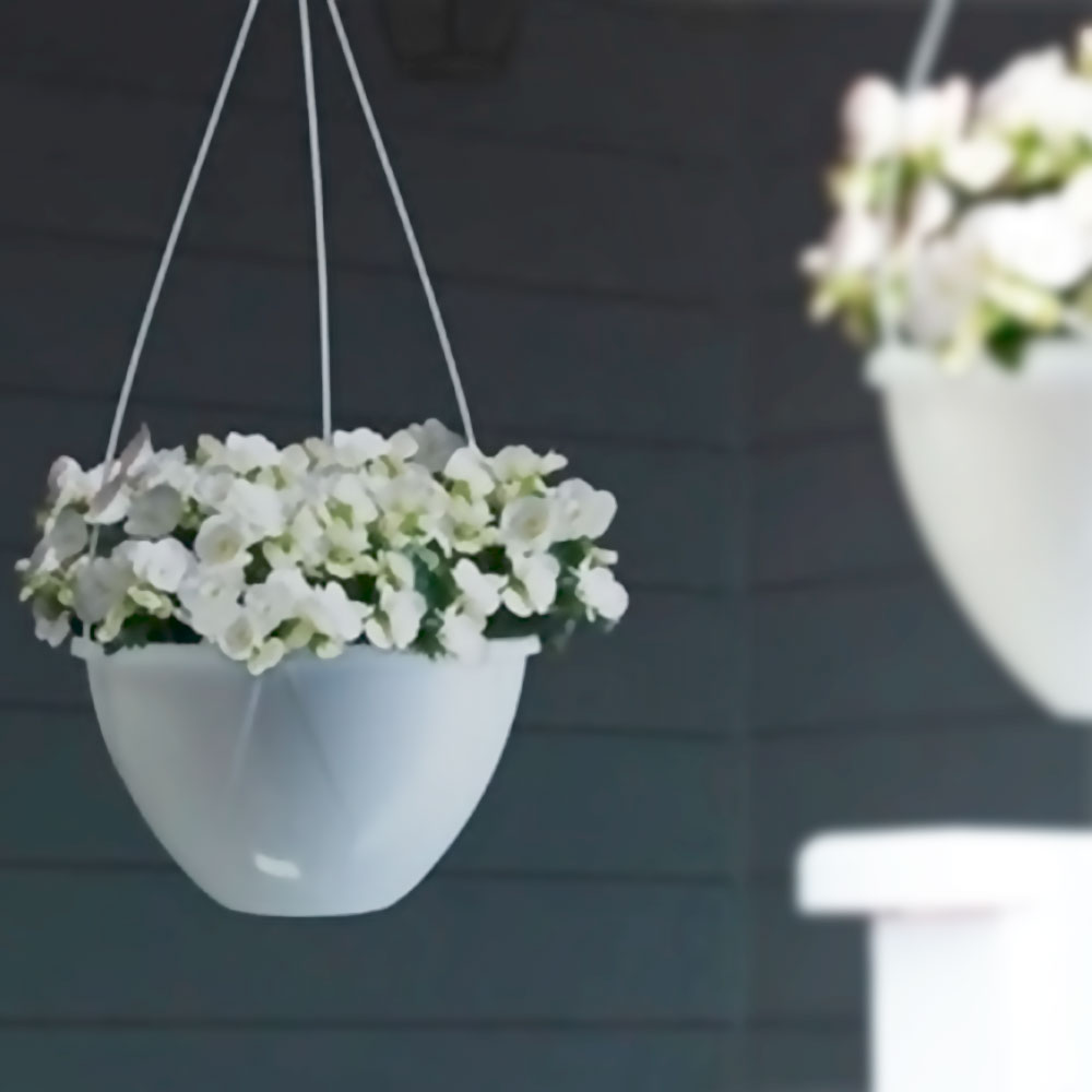 Ghiveci suspendat SOLO 3.8 L cu agatatoare (alb)