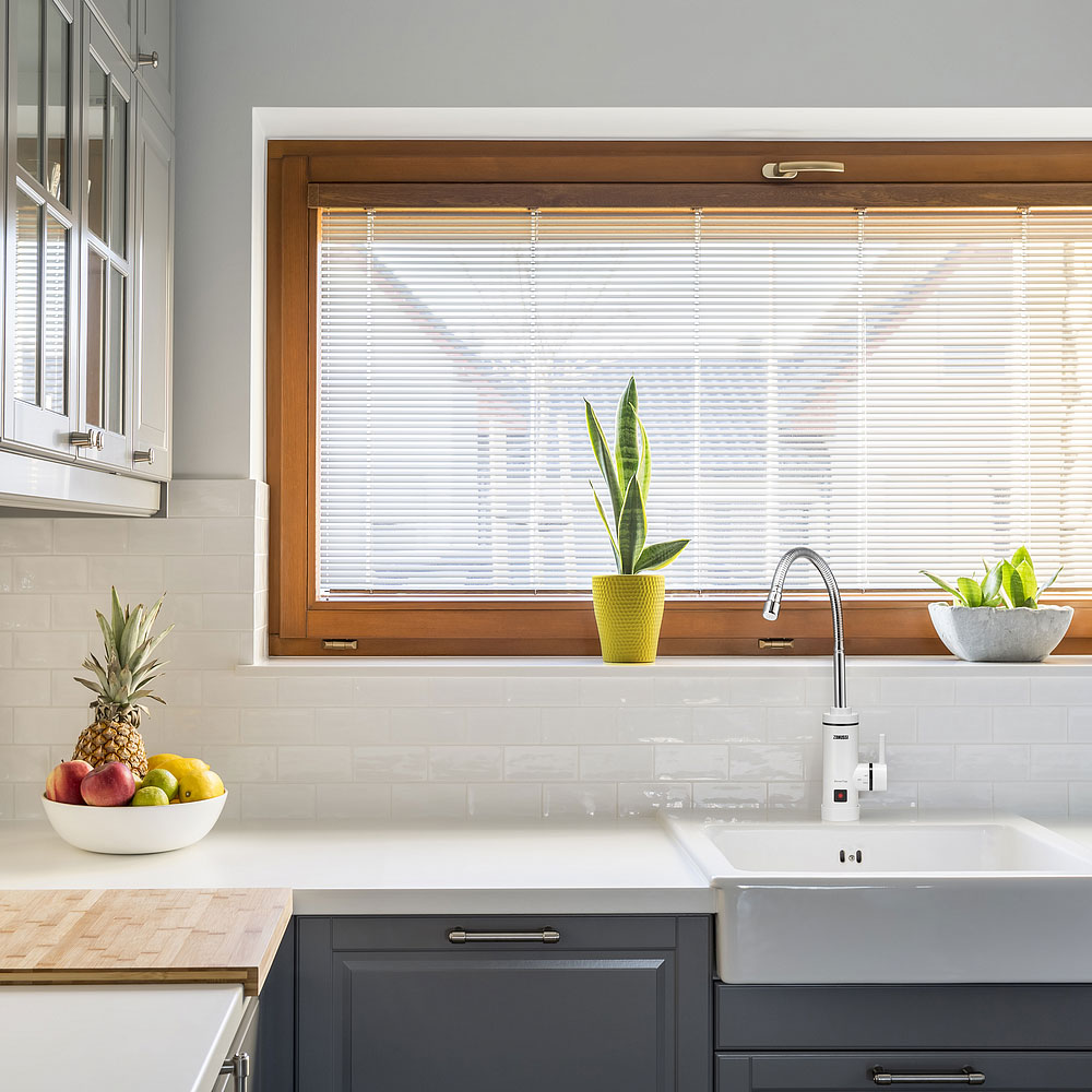 Incalzitor electric cu display SmartTap ZANUSSI