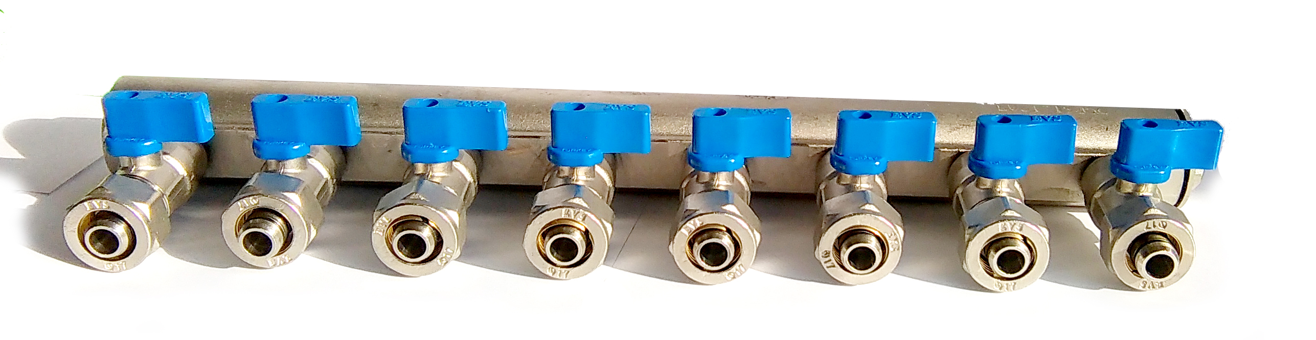 Distribuitor D. 1" FI/FI x 16 PEX  8 cai (robinet bila)  EVS