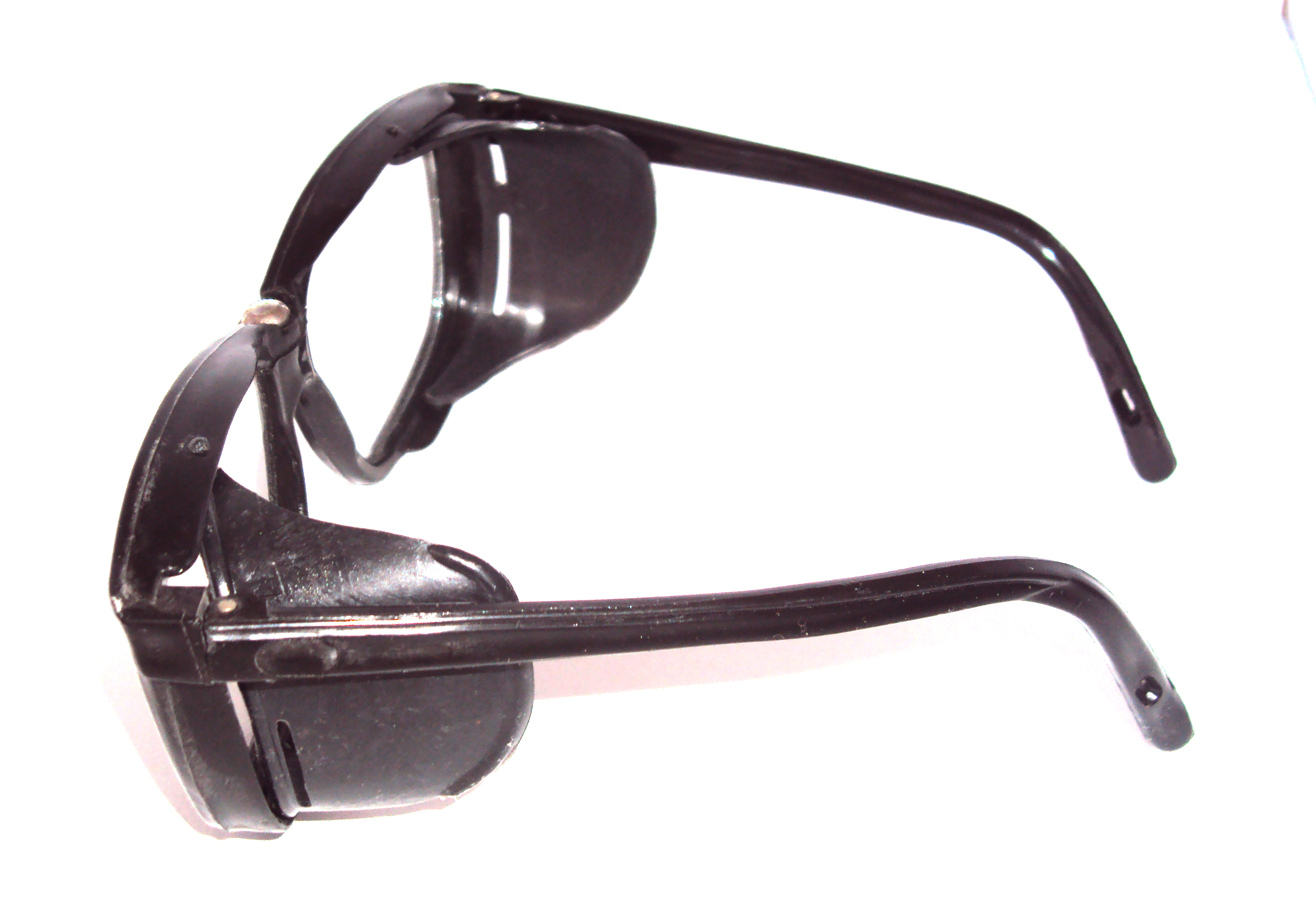 Очки защитные открытые (черные) 02-76y