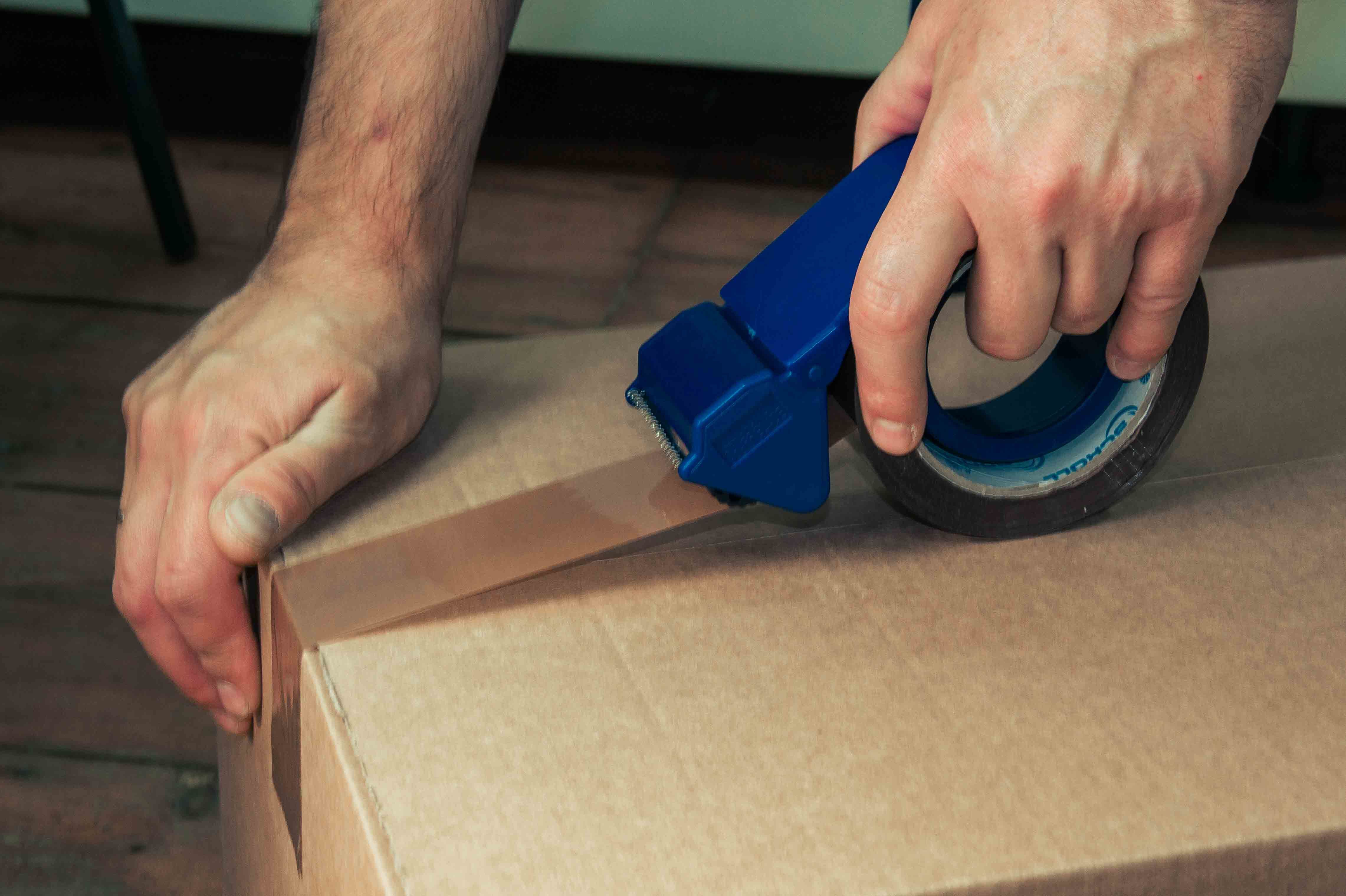 Banda adeziva din PE pentru reparatii 48 mm x 25 m