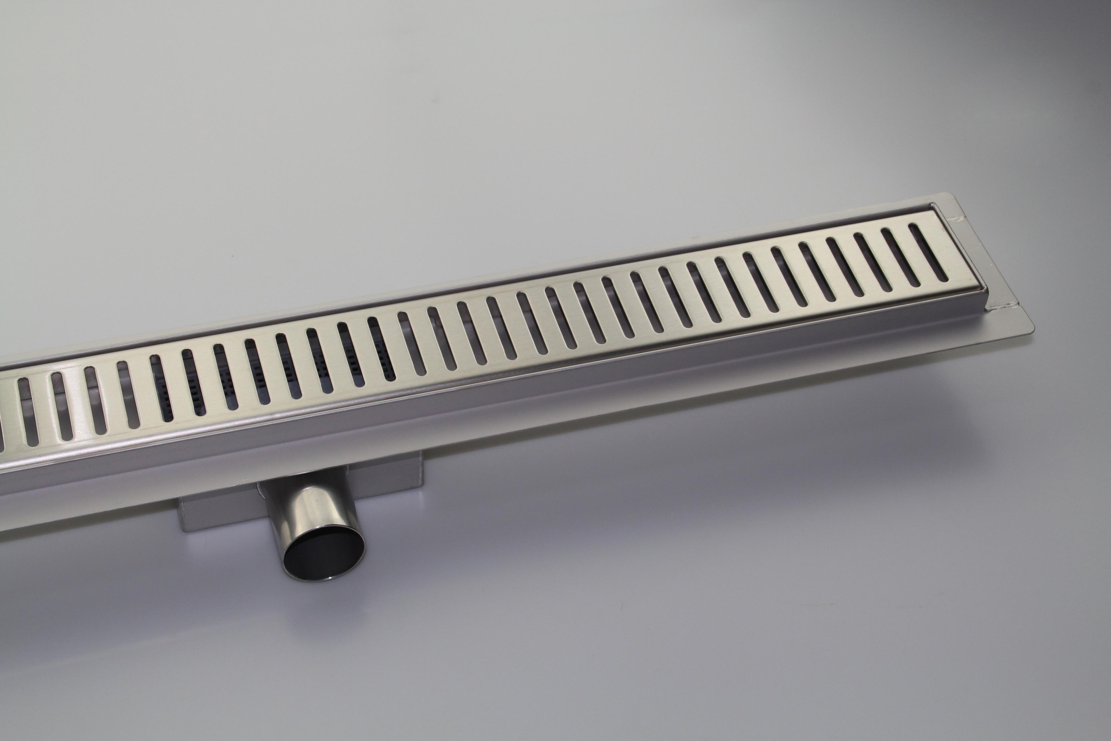 Rigola de dus lineara set 700 x 70 mm D. 50 x 90° STEP (Gratar clasic) FLH40-A2 С07  UNIPLAST