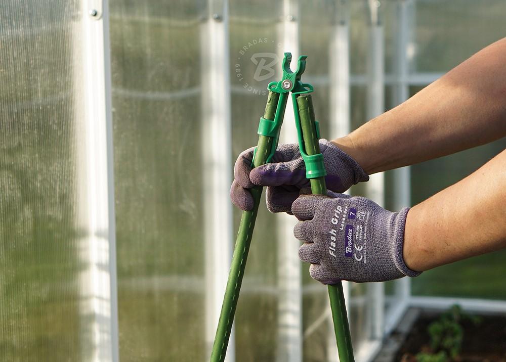 Опора для растениий 1.1 x 150 см металл в пластике (зеленый) TYP11150  BRADAS