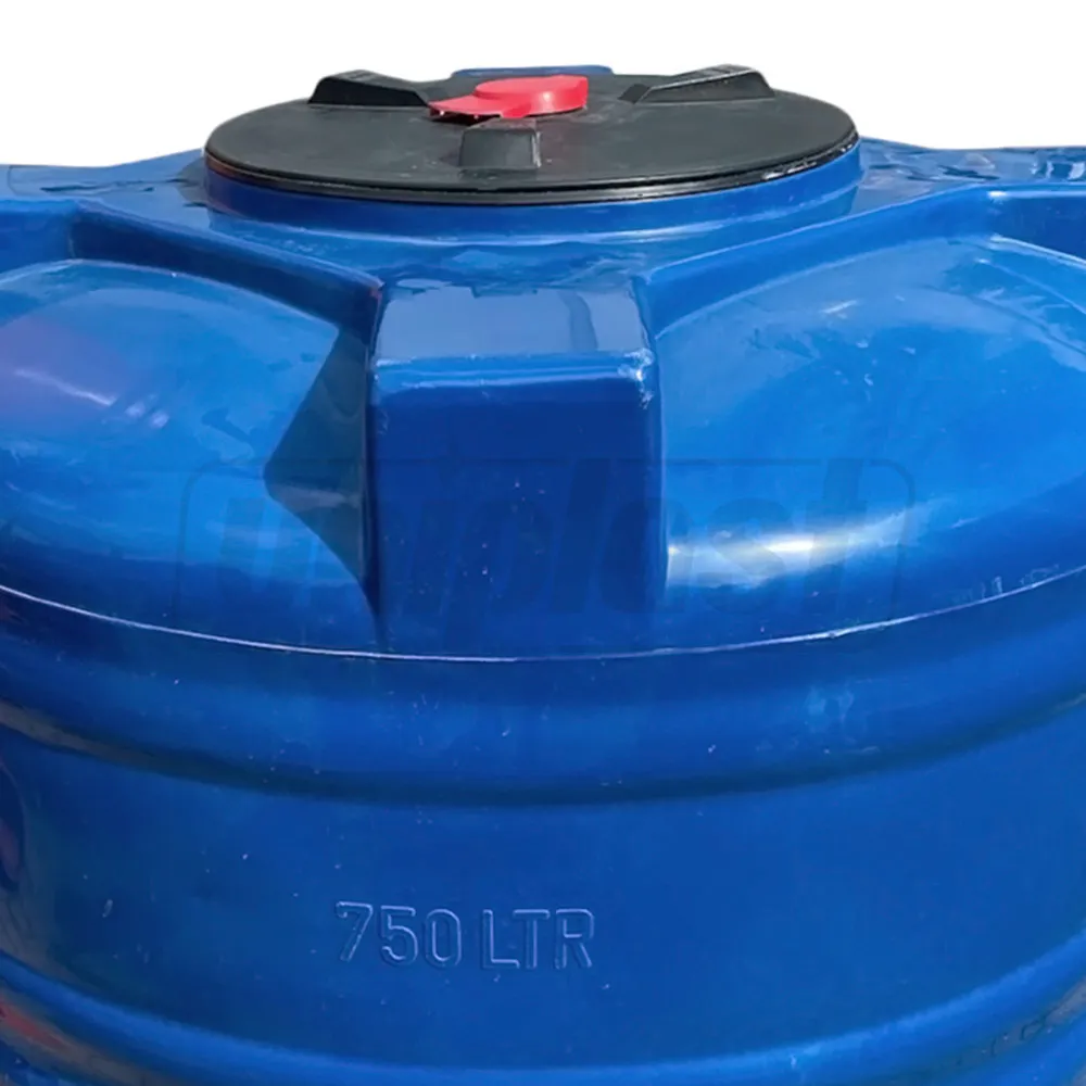 Rezervor apa 750 L vertical (albastru) cu stut D. 1/2" 108x97 cm