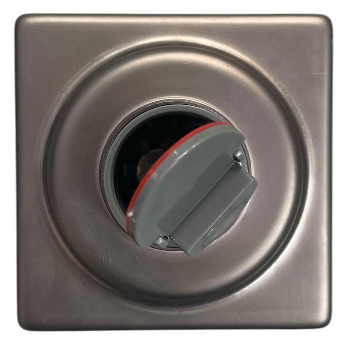 Трап квадратный вертикальный D. 40 x 180° (100 x 100 мм) корпус и решетка из нержавеющей стали CP2201B-1 FANSKI