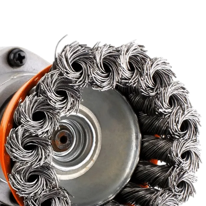 Щетка из плетеной стальной проволоки с гайкой 100 мм M14x2 для УШМ Pro  HARDEN