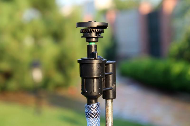 Microaspersor D. 1/2" FE 2-3 bar, 175-320 LPH  UNITAPE