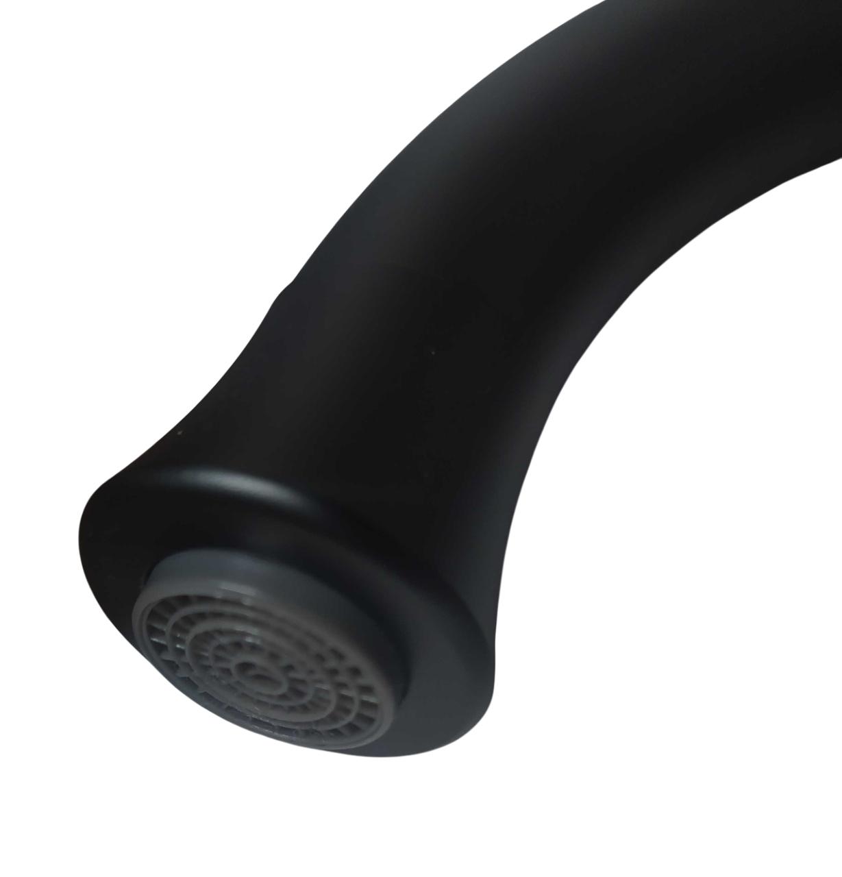 Смеситель для кухни без иглы OLM50 (черный мат) ESTA