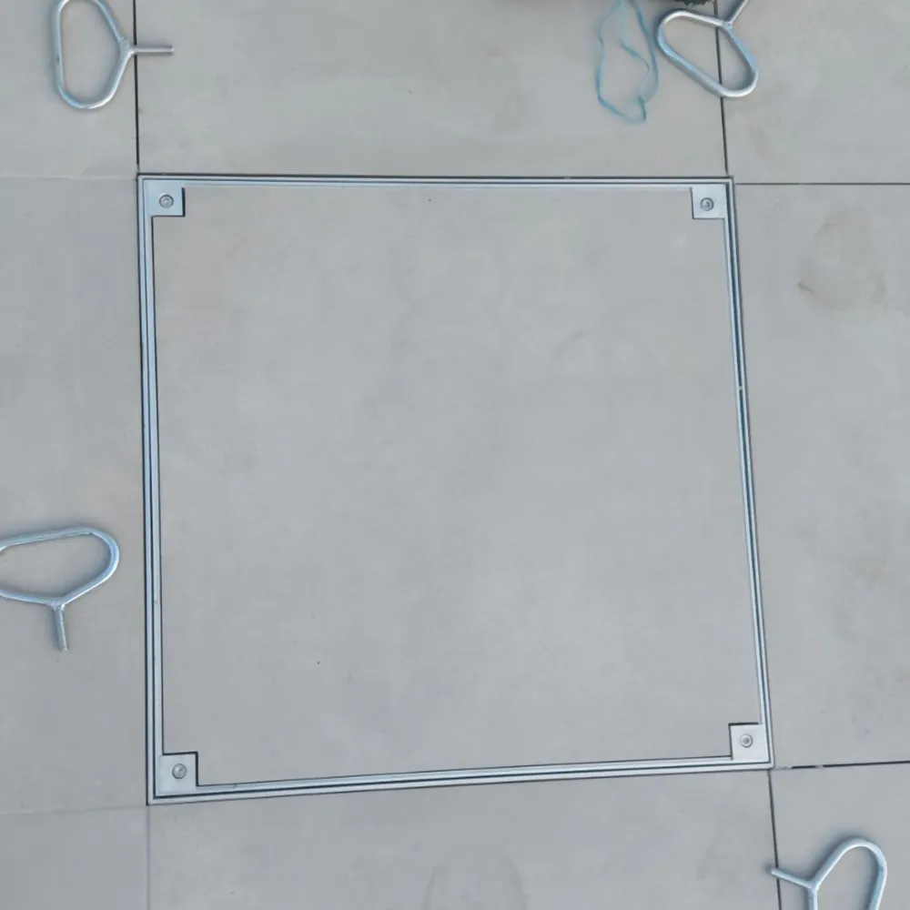 Capac pentru camin de vizitare aliminiu patrat 400x400x25 mm A15 (invizibil)