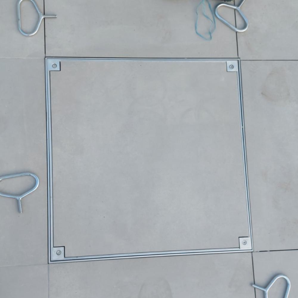 Capac pentru camin de vizitare aliminiu patrat 600x600x25 mm A15 (invizibil)
