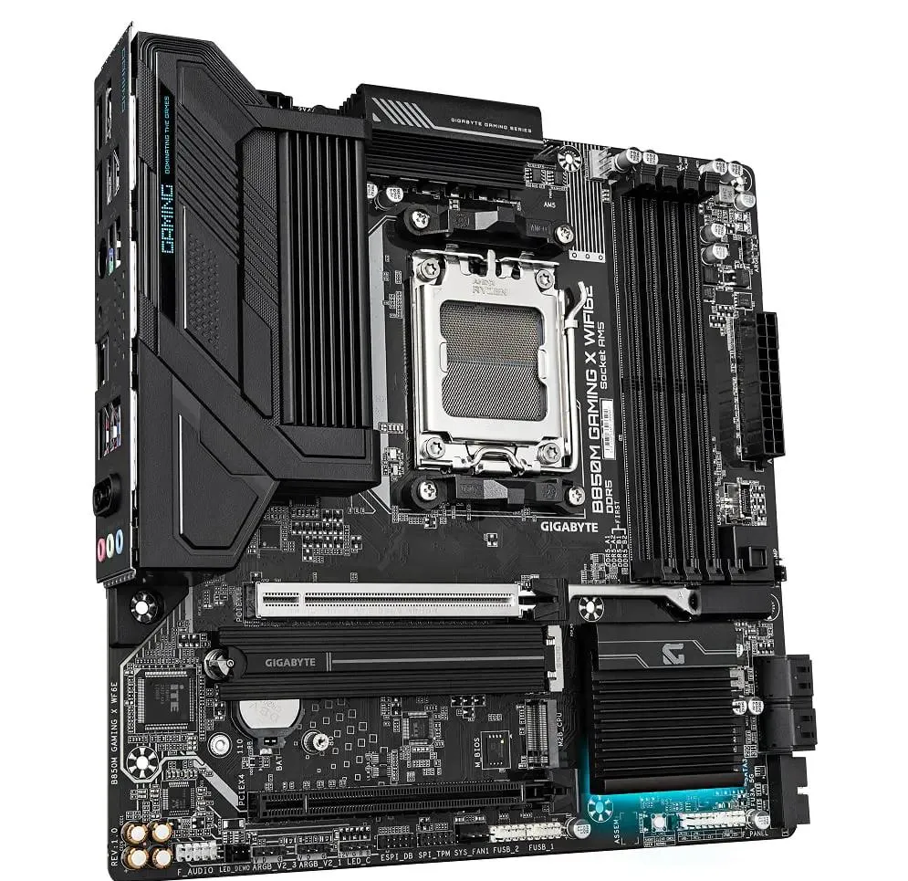 Navigator  PC11350 // Gaming Pro / PC Ryzen 7 7800X3D B850 32GB DDR5 M.2 NVMe 2TB RTX5070 12GB 1050W
