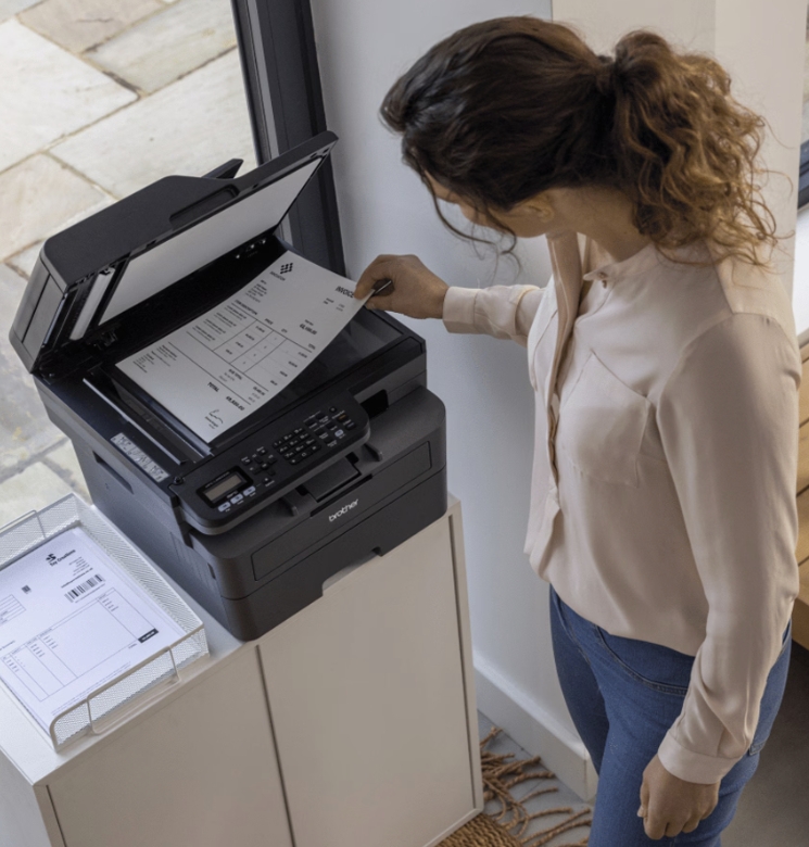 MFP Brother MFC-L2802DN, A4, 32 ppm, Duplex, ADF, Fax, Ethernet 10/100, USB 2.0, Starter toner 700 pag