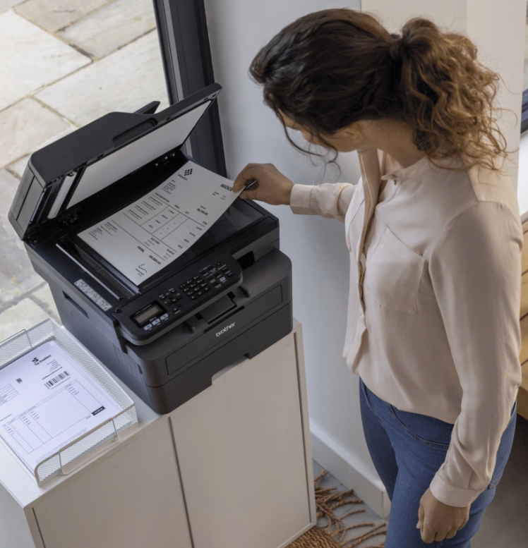 MFP Brother MFC-L2802DW, A4, 32 ppm, Duplex, ADF, Fax, Wi-Fi, Ethernet 10/100, USB 2.0, Starter toner 700 pag