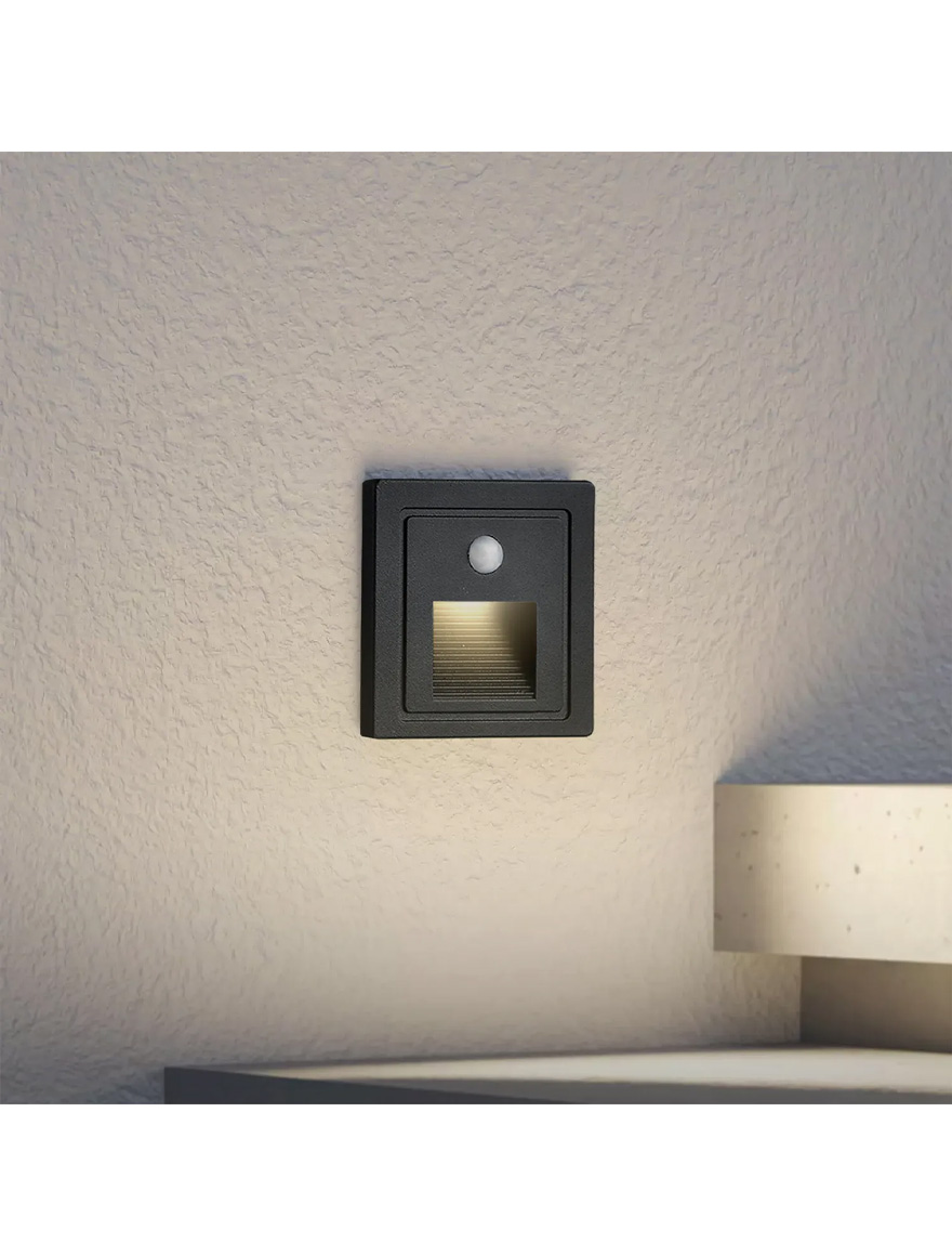 Corp de il. cu senzor incorp scară/perete LED 3W 3000K IP65 220-240V negru Luminaled