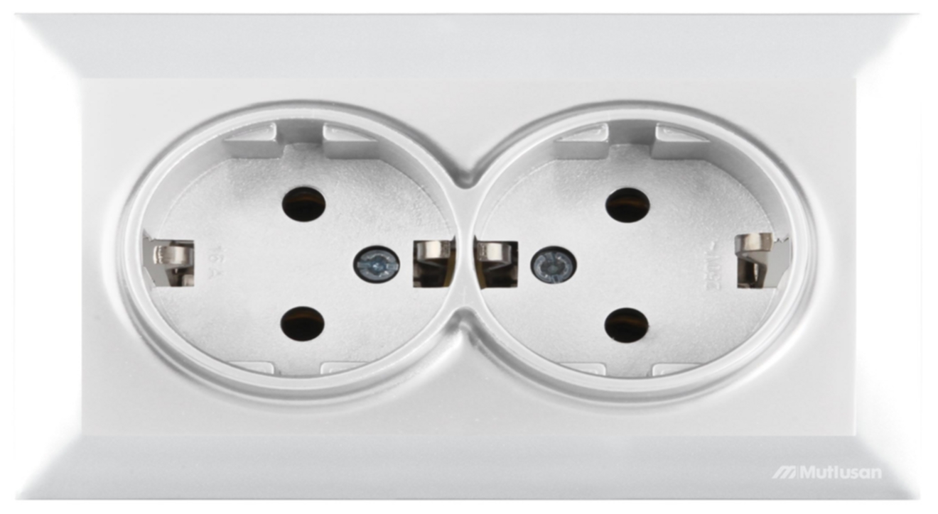 Priză dublă 2P+E albă Mutlusan CANDELA