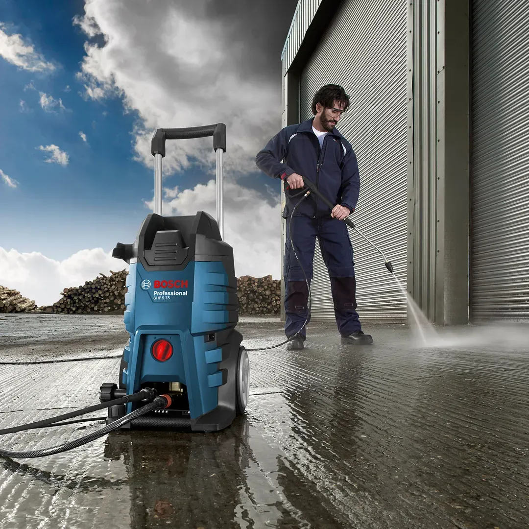 * Mașină de spălat cu presiune GHP 5-75 185Bar  BOSCH