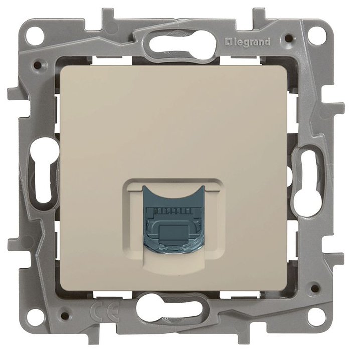 Розетка компьютерная RJ45 Кат. 5 UTP (Бежевая Niloe Step)