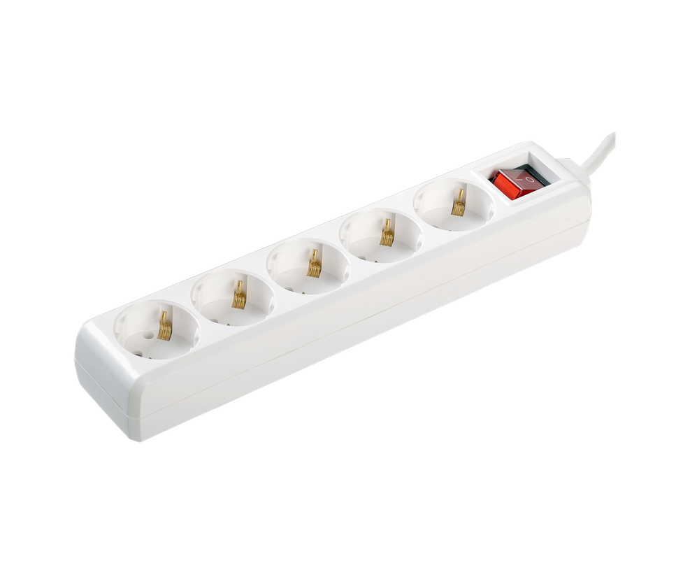 Prelungitor U05K-într.5 locuri 2Р+PЕ/5metri   3х1mm2  16А/250V  IEK