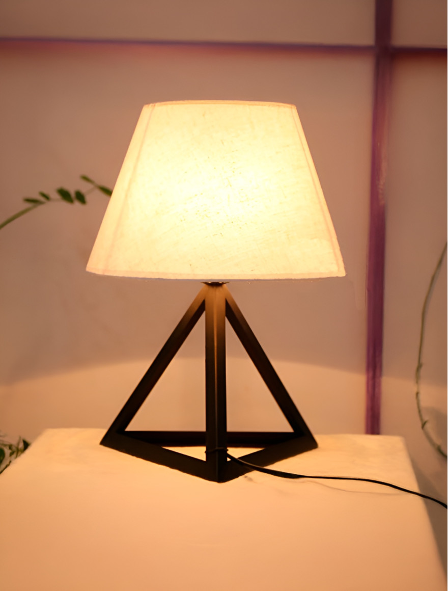 Lampă de masă JH-562 D28*H45cm,E27*1,Metal,Black+White LuminaLED