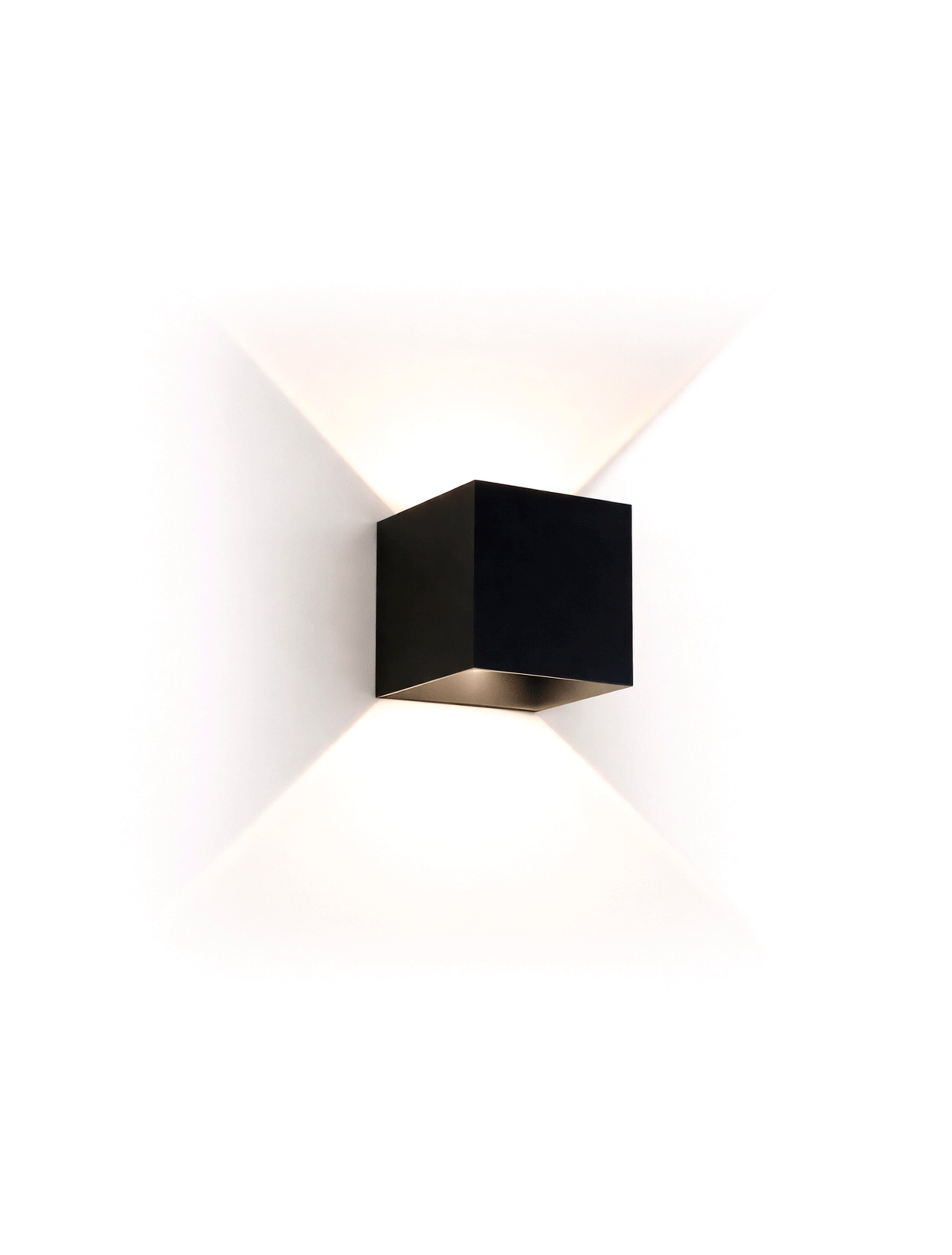 Aplică LED SG-2002-S1 IP54 100x100x100mm 2/3W 3000K neagră LuminaLED
