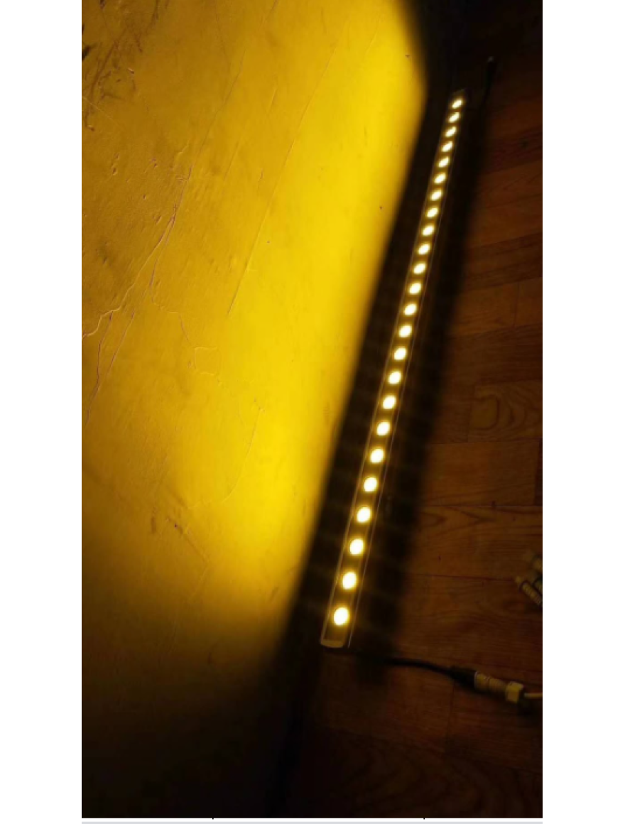 Aplică LED exterior WL-24W 6000K LuminaLED