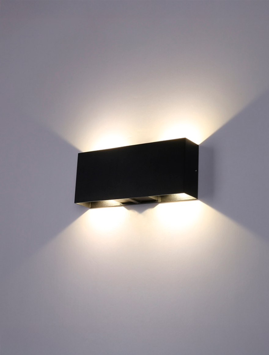 Aplică LED MK/SG-2272-4 IP54 245x100x50mm 4X3W 3000K neagră LuminaLED