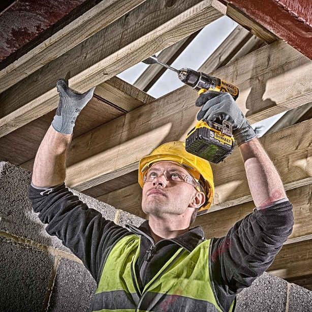 * Mașină de găurit/înșurubat cu acumulator DeWALT DCD791NT XR BL Li-Ion 18V 1.3-9.0Ah 2vit