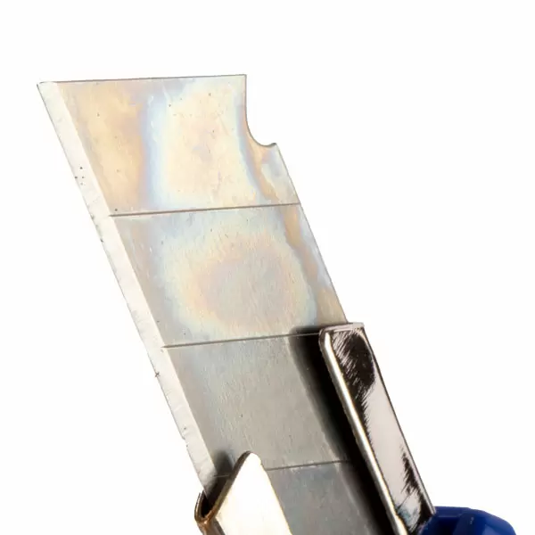 * Cuțit 18mm reglabil cu mâner din plastic 306712