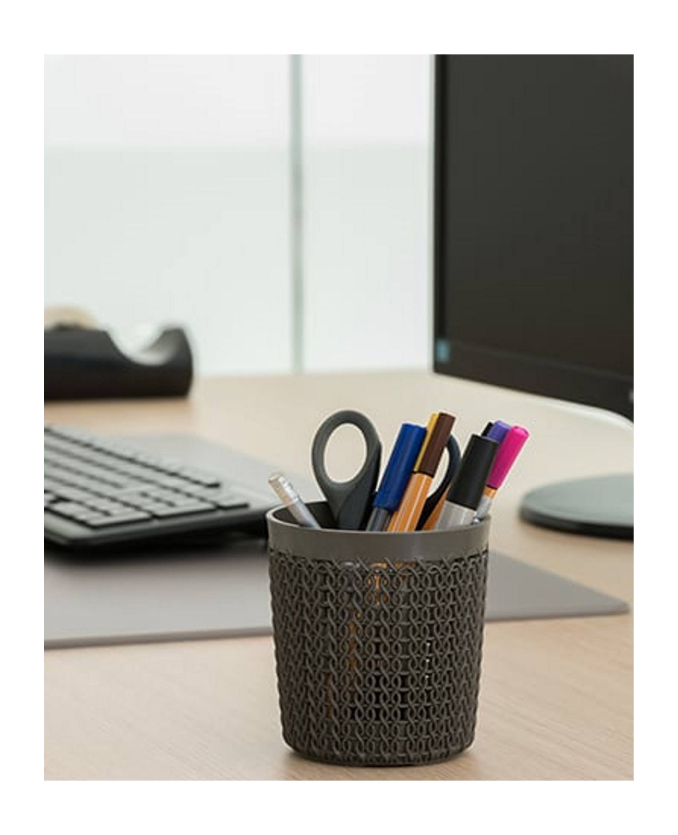 Suport rechizite plastic KNIT S 0,6 L maro