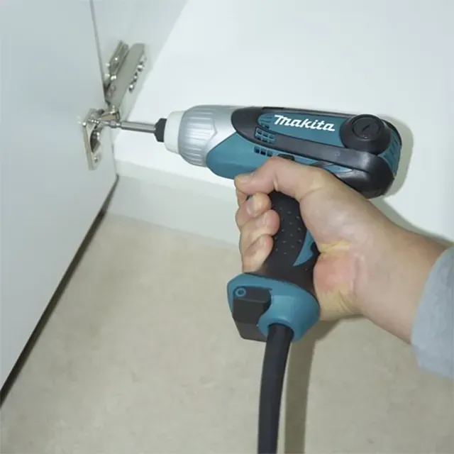 *Mașină de înșurubat cu impact 100NM 230W MAKITA