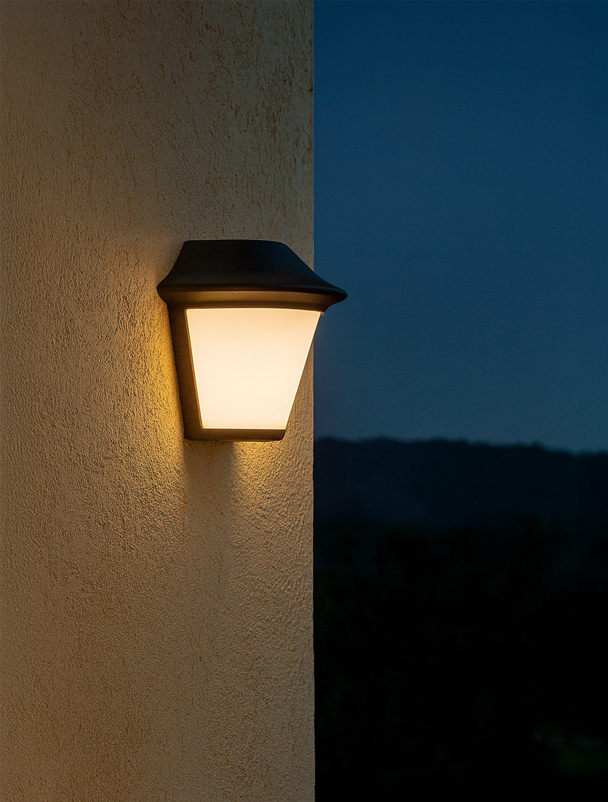 Aplica 1xE27 42W 220V IP44 neagra SERRES PHILIPS