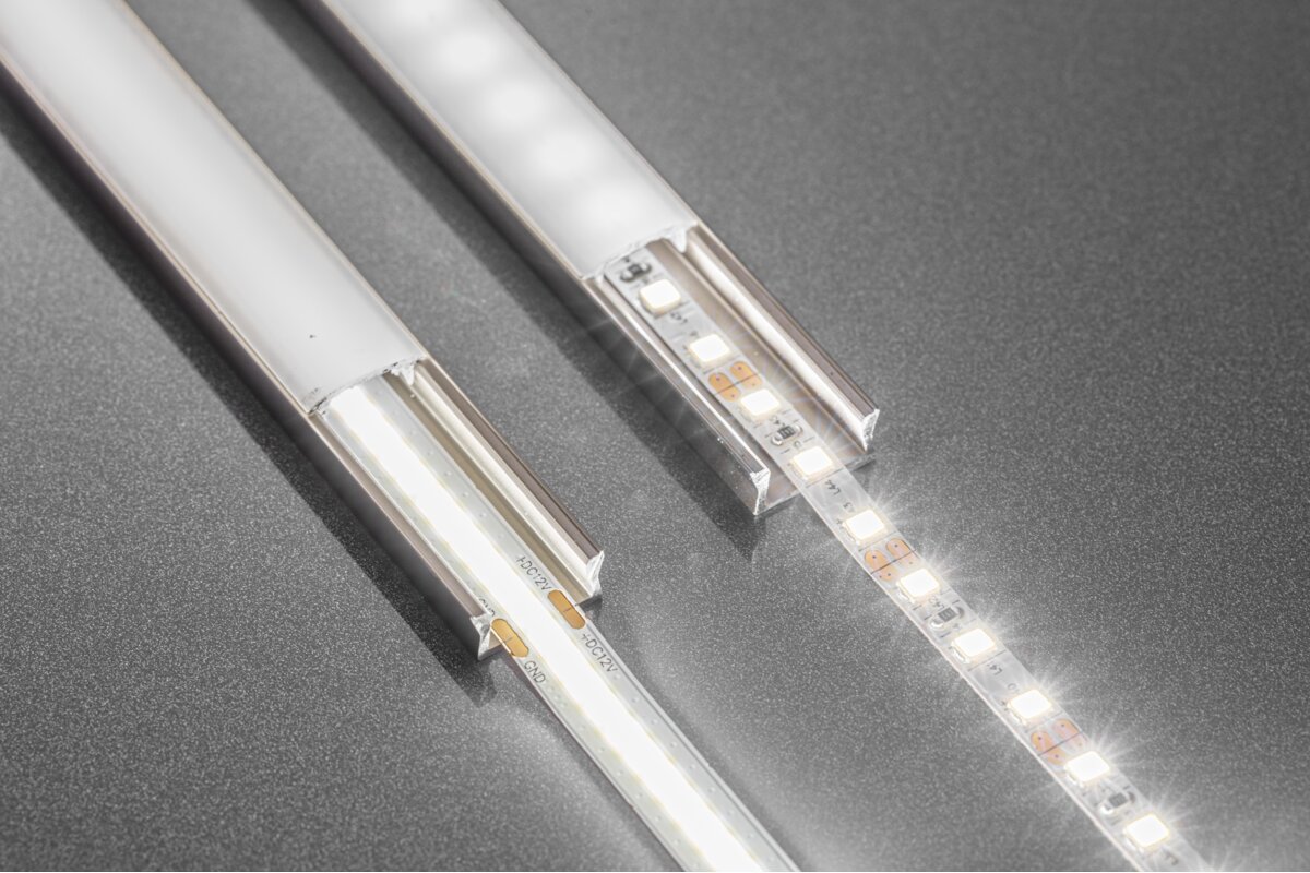 Светодиодная лента COB 11Вт/м 480led/м 2700K 8мм 12В 5м GTV