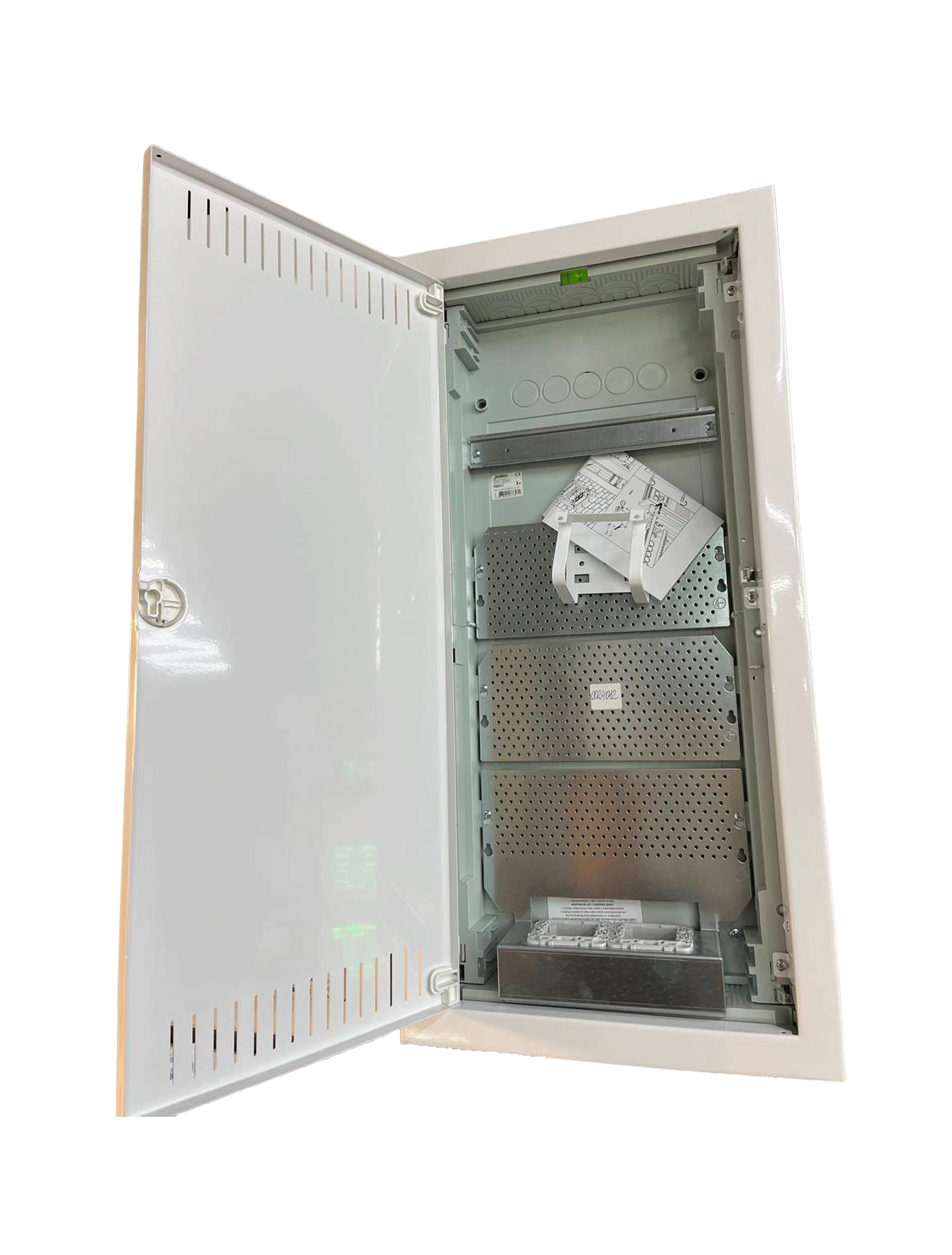 Cutie p/u multimedia 4 metal interior IP40 MANDEKS