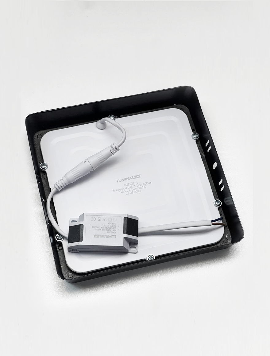 * Spot Aplicat pătrat 12W 4000K NEGRU   LuminaLED